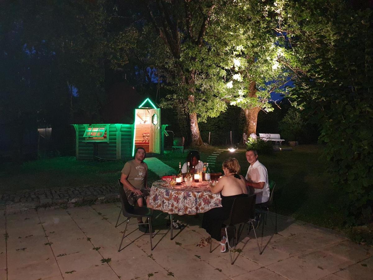 Les Jardins D'Armance Hotel Le Valdahon Buitenkant foto