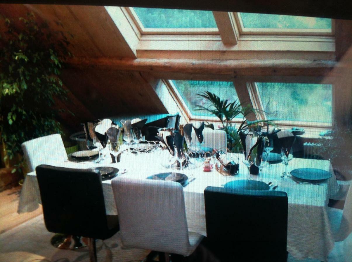 Les Jardins D'Armance Hotel Le Valdahon Buitenkant foto